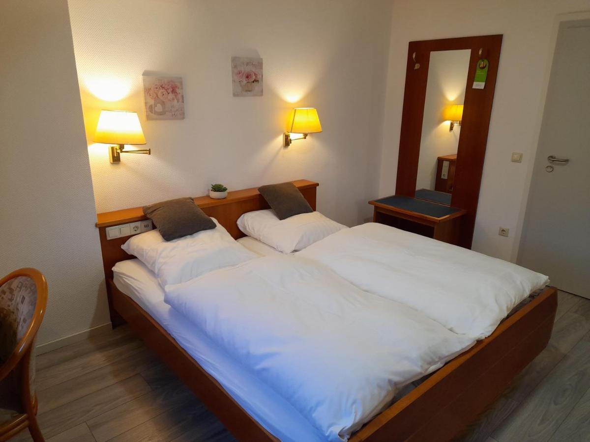 Hotel Zurmuehlen Зенденхорст Екстериор снимка