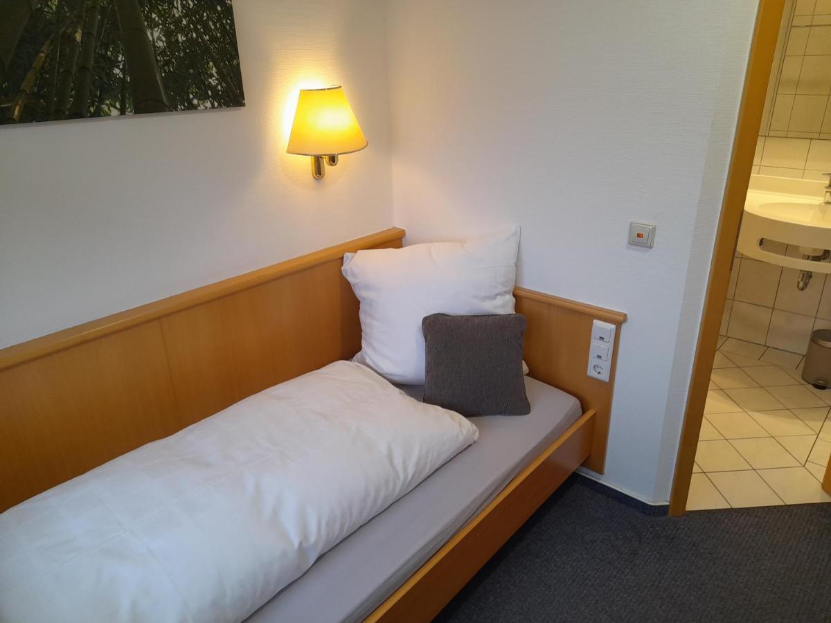 Hotel Zurmuehlen Зенденхорст Екстериор снимка