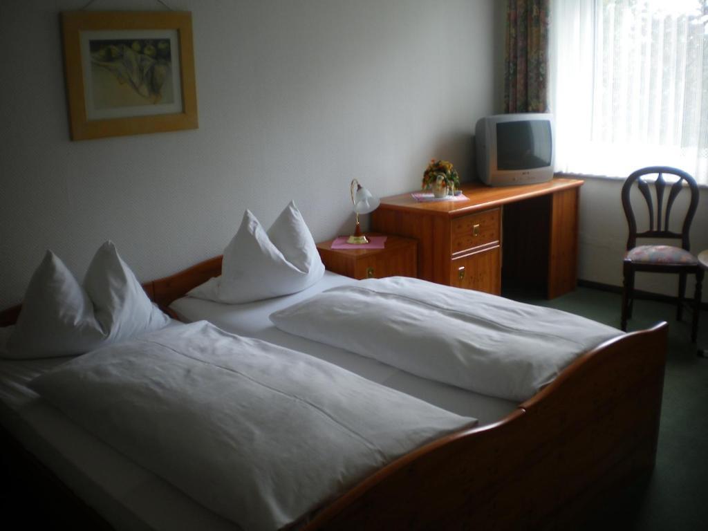 Hotel Zurmuehlen Зенденхорст Стая снимка