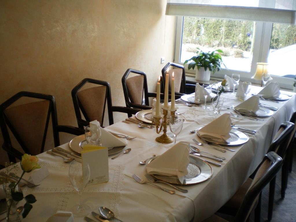 Hotel Zurmuehlen Зенденхорст Екстериор снимка